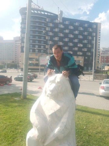 Владимир Безушко