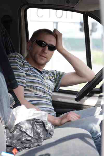 Олег Иванов