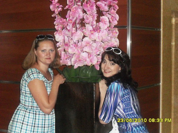 Таня Новокрещёнова