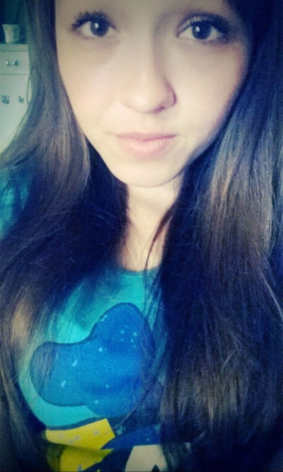 Алёна Попова