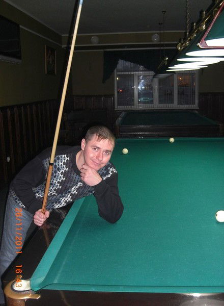 Денис Ханов