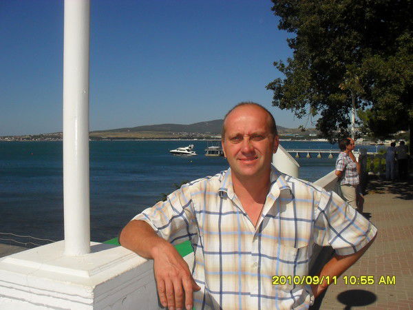 Виктор Мигов