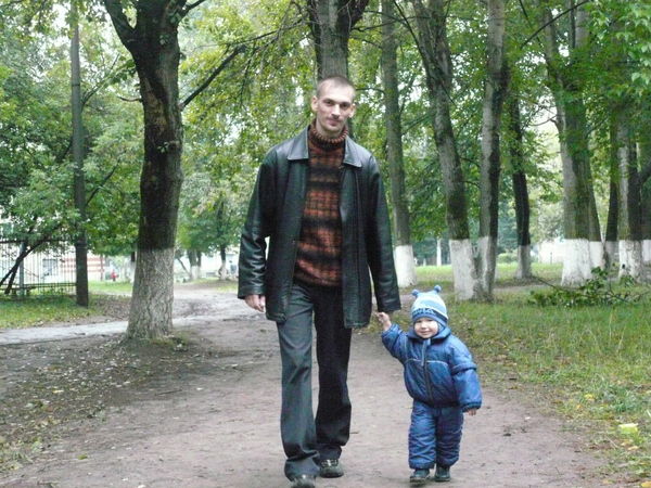 Александр Вахрамов