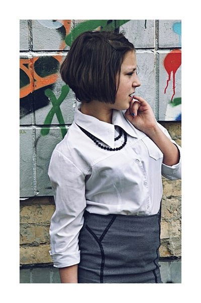 Карина Холод