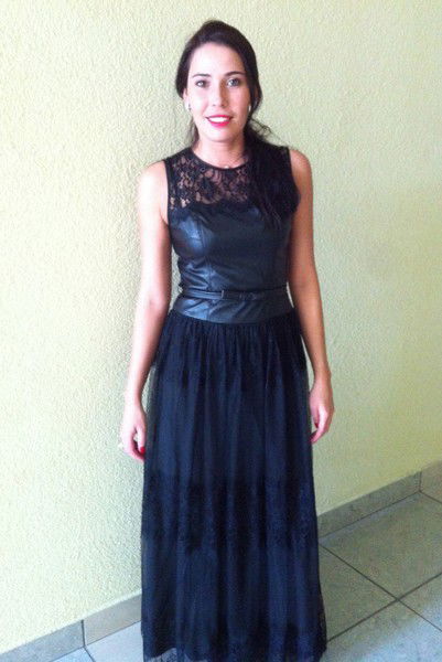 Елена Петрова