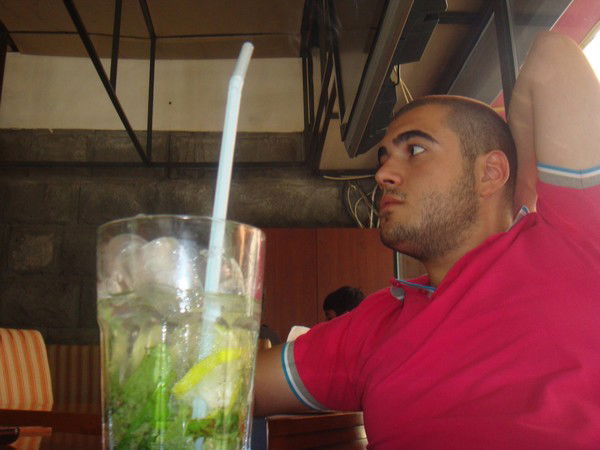 Владик Акопян