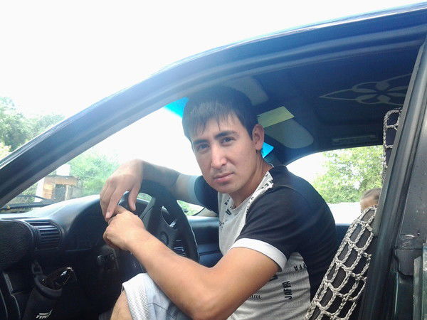 Дос Кадралиев