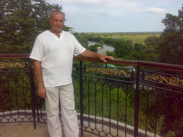 Владимир Шаповал