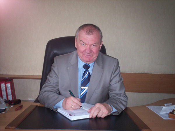 Анатолий Якушев