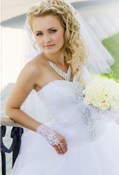 Юлия Литавар