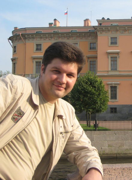 Александр Дементьев