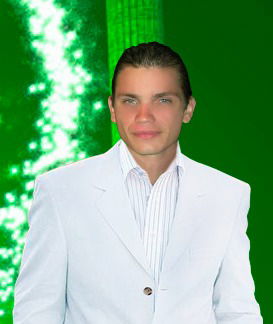 Денис Мирошниченко