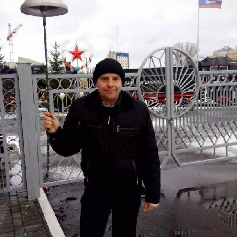 Валерий Викарук