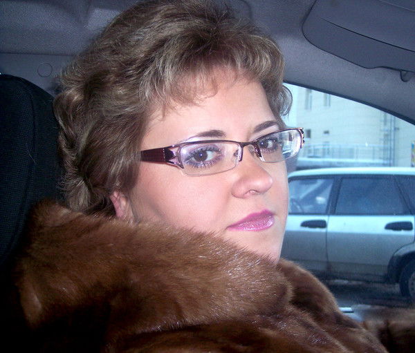 Наташа Сурина