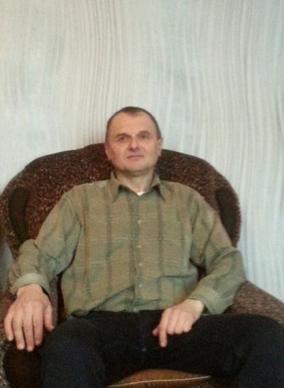 Юрий Левченко