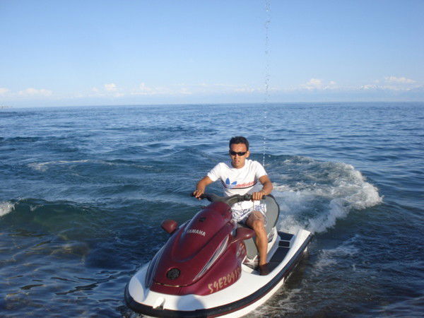 Самат Эшалиев