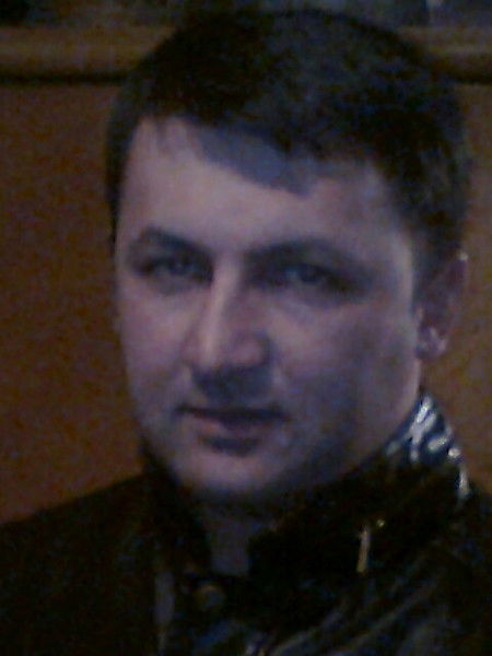 Икбол Некушоев