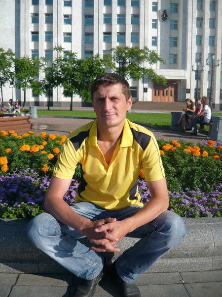 Антон Пиджаков