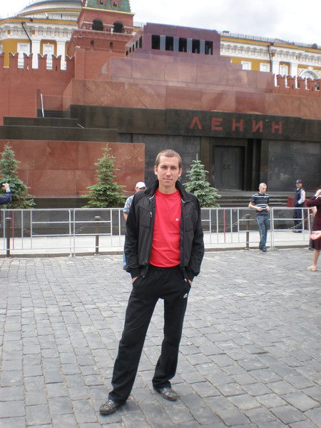 Денис Емельянов