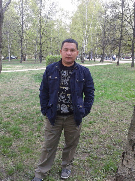 Мелис Акпаров