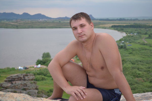 Александр Новиков