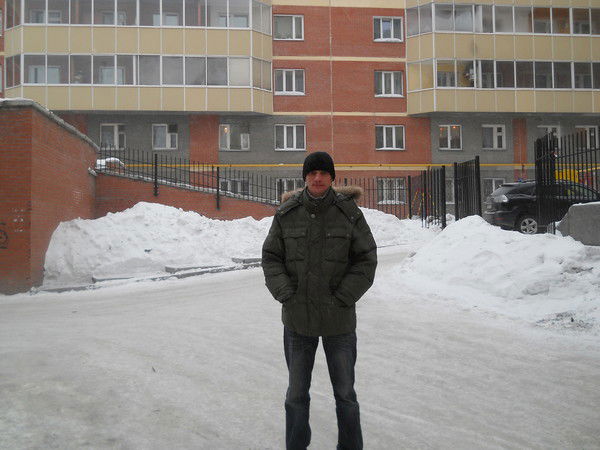 Владимир Попов