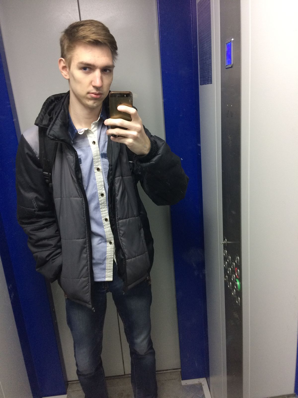 Денис Андреенков