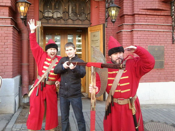 Александр Бурцев