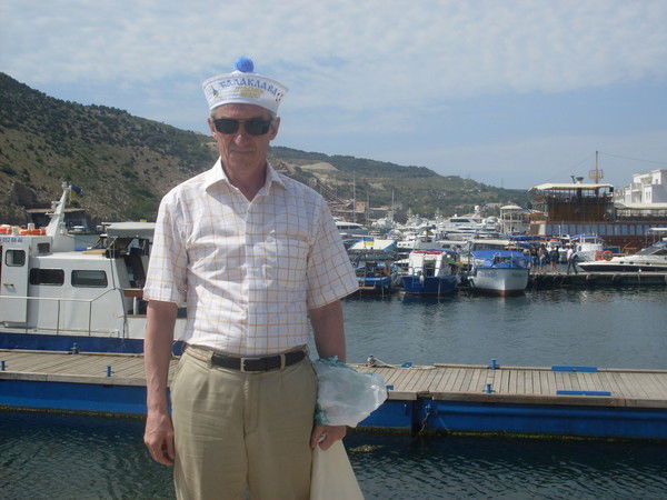 Неизвестно Неизвестно