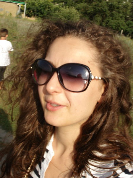 Лена Загура