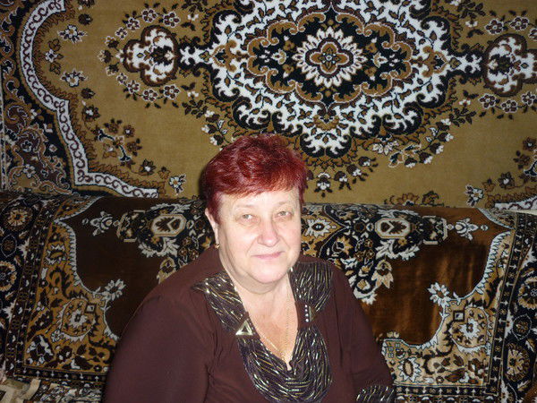 Нина Пономарёва