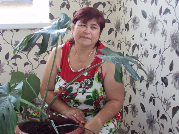 Ануза Тахтабаева