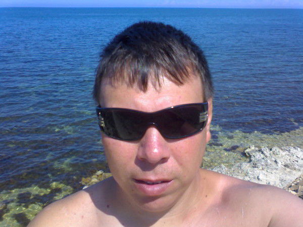 Славик Попов