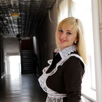 Анна Замошник