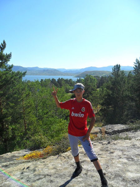 Алишер Есенгулов