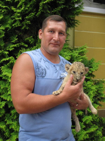 Юрий Степанов