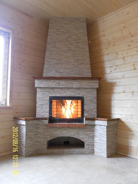 Дмитрий Жаров