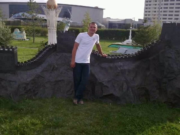 Саша Овчаренко