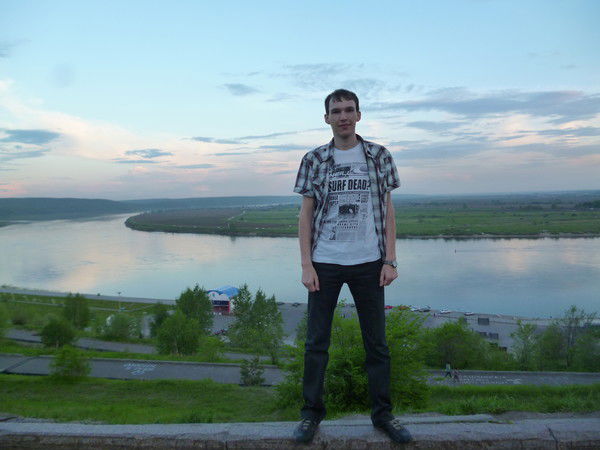 Евгений Животов