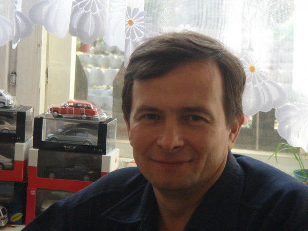 Олег Богданов