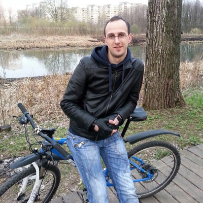 Денис Ненартович