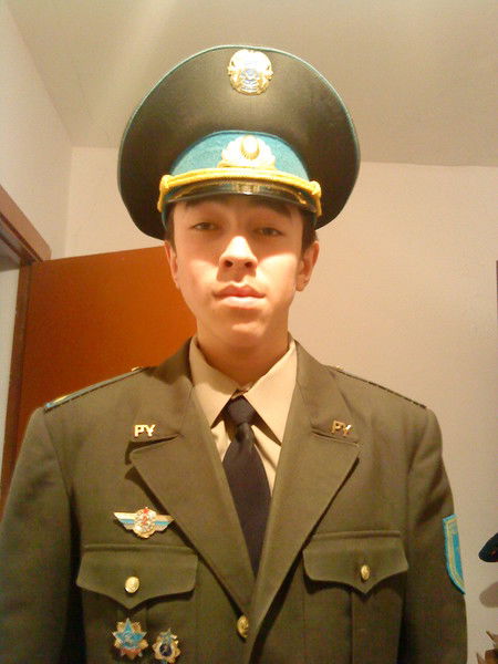 Бaктияр Олжaбaeв