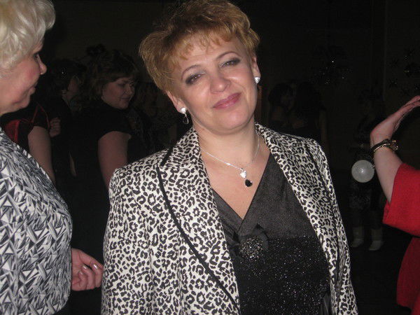 Света Леонова