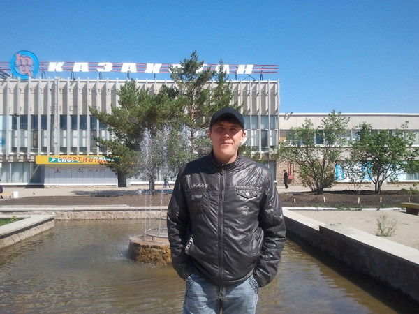 Константин Изотов