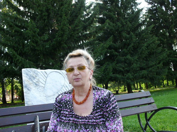 Нина Гоголина