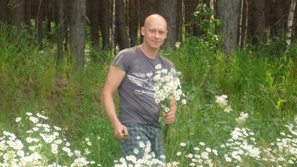 Алексей Есипенко