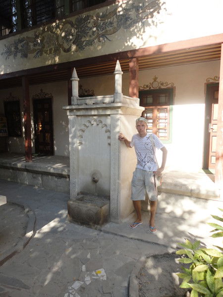 Роман Банников