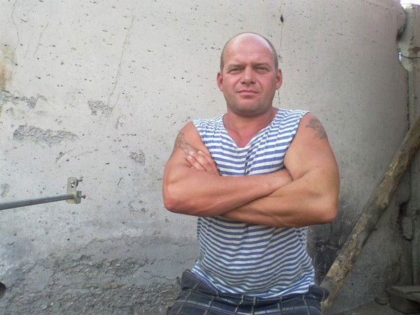 Анатолий Белоус