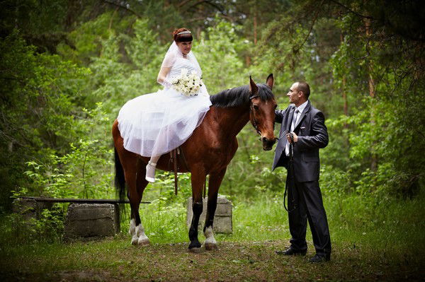 Анна Иванова