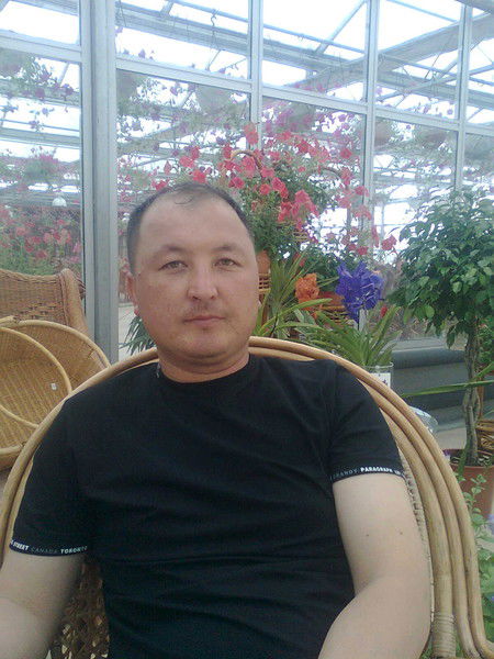 Серик Баисов